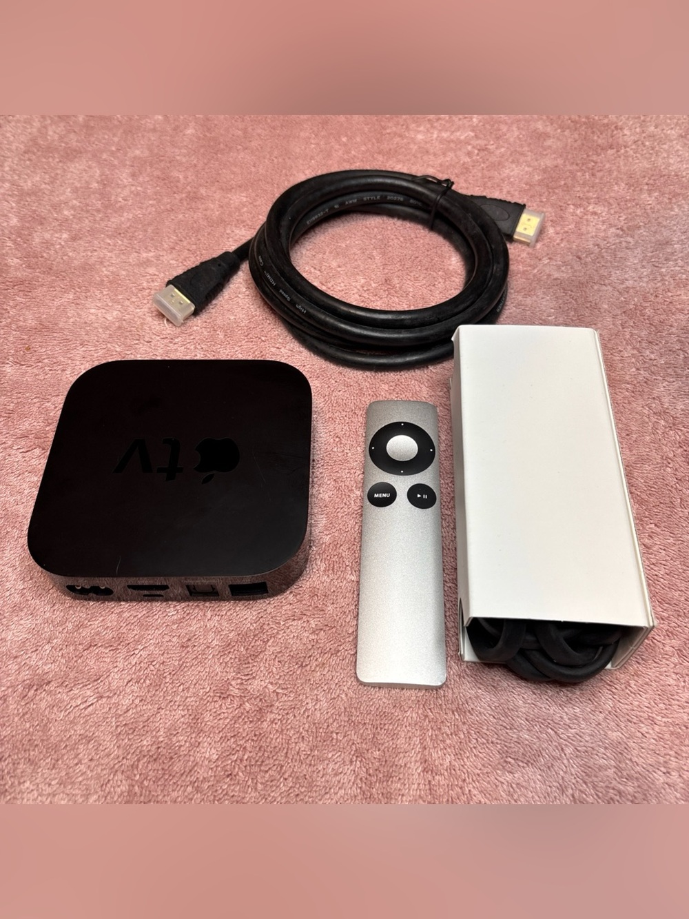 Apple TV 3rd Generation Model A1427 With Remote